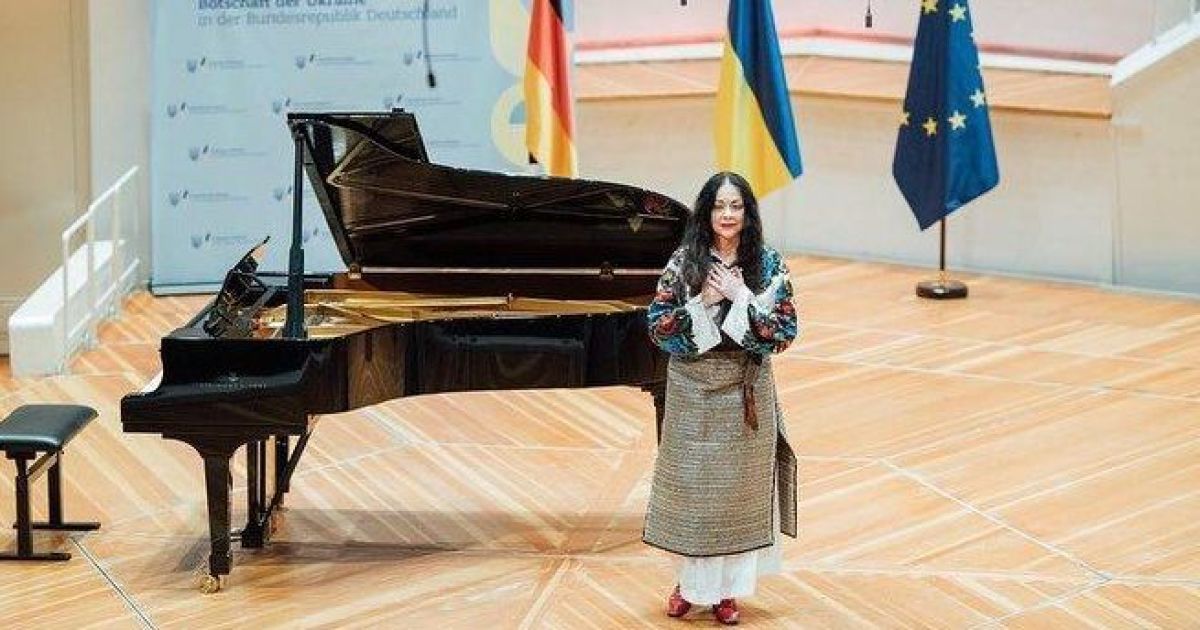 "Нехай затихне війна і почнеться музика миру": у Берлінській філармонії відбувся концерт на підтримку України