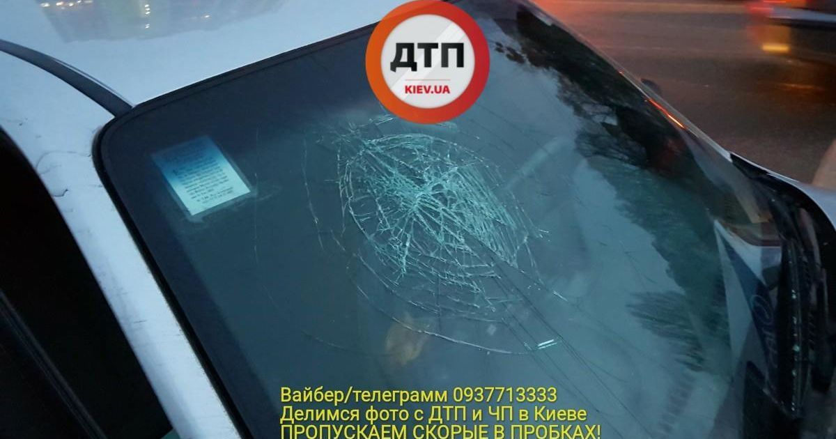 таксі дтп поліція_5 / © facebook.com/dtp.kiev.ua
