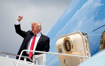 Під час візиту президента США до Лондона в небі літатиме повітряний бебі-Трамп