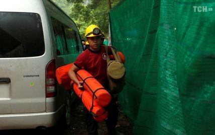 Рятувальна операція успішно триває: з тайської печери визволили п’яту дитину - ЗМІ