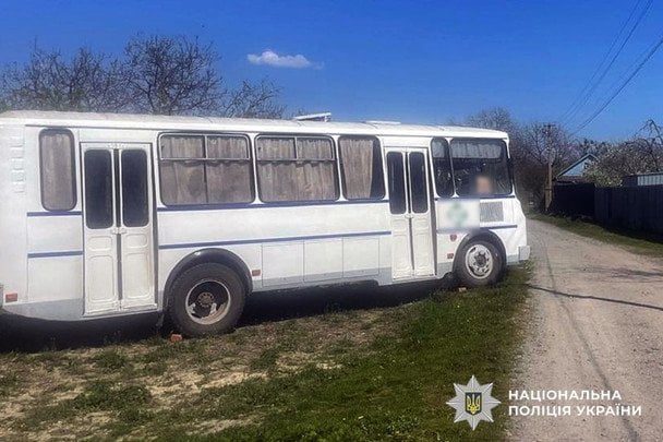 Трагедія на Полтавщині: автобус розчавив власного водія