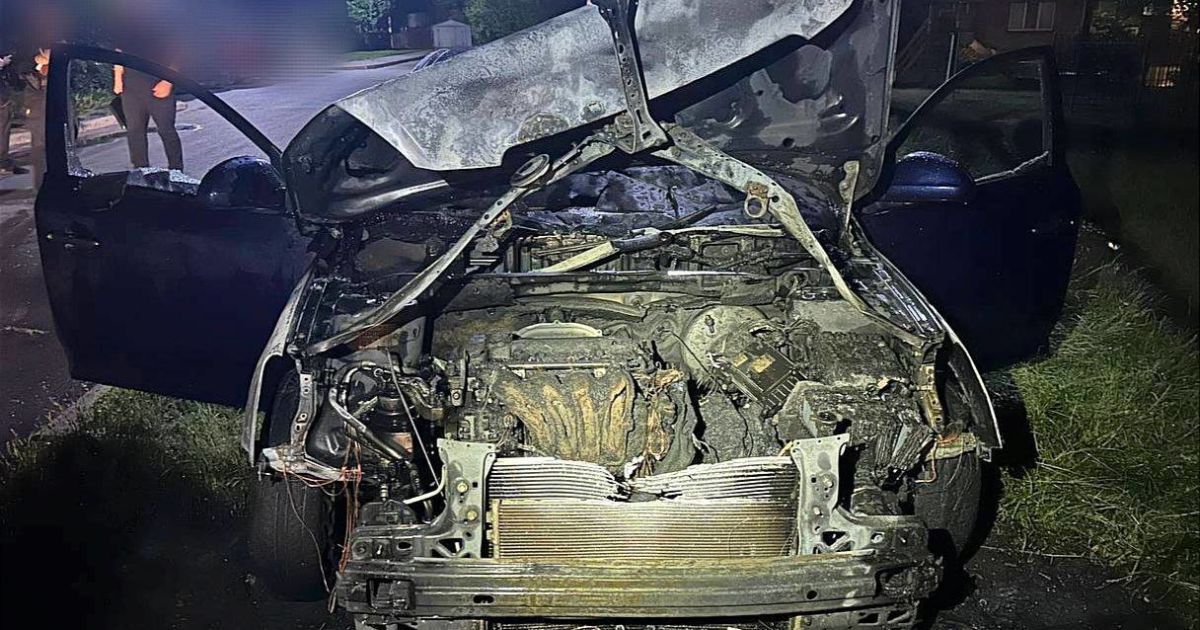 В Киевской области злоумышленники подожгли автомобиль ради мести.
