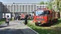Пожарные машины возле больницы в Исламабаде, Пакистан