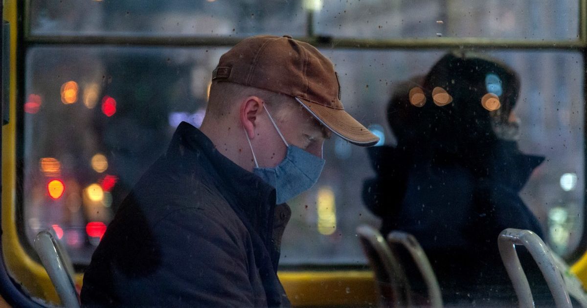 Только для вакцинированных: в Киевской области усиливают ограничения в общественном транспорте