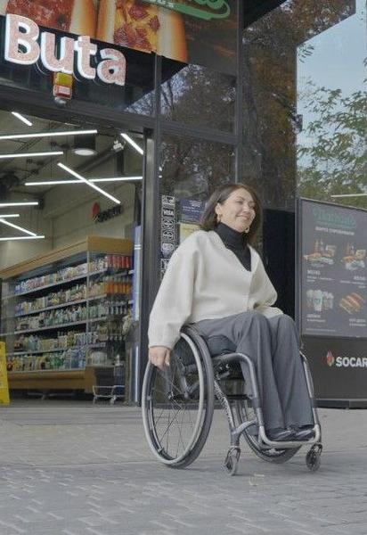 Известная эксперт проверила, действительно ли АЗК SOCAR являются инклюзивными
