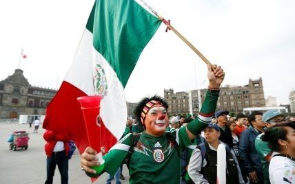 Болельщики сборной Мексики забавно спародировали падение Неймара на ЧМ-2018