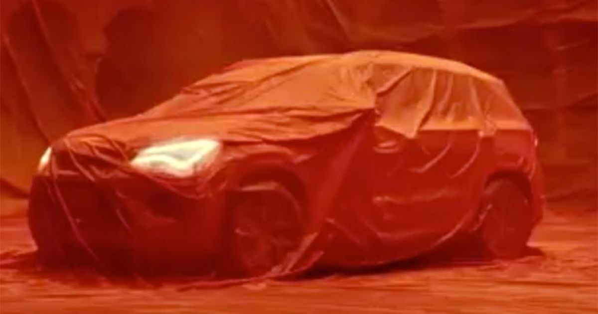 SEAT интригует изображениями нового кроссовера Tarraco
