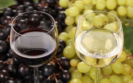 Как приготовить вино в домашних условиях из винограда (видеоинструкция)