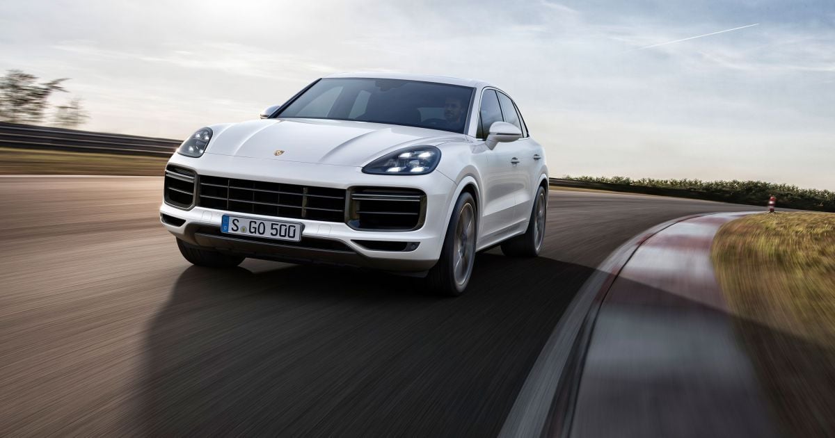 Все об автомобиле Porsche Cayenne: что это за премиальный кроссовер и чем он привлекает