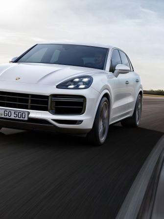 Все об автомобиле Porsche Cayenne: что это за премиальный кроссовер и чем он привлекает