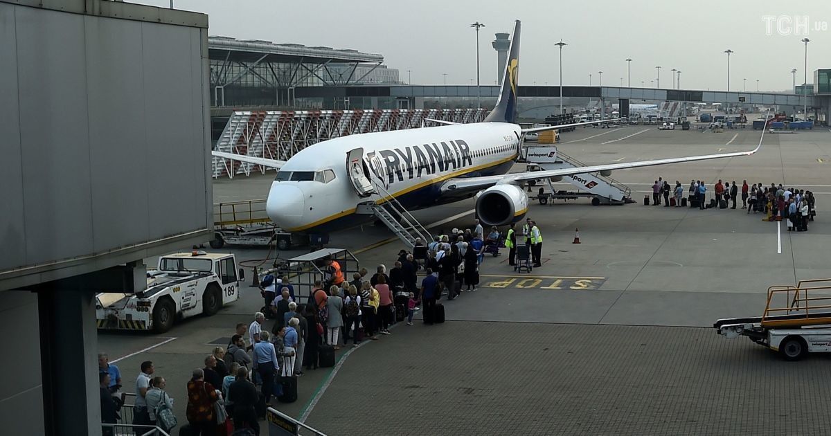 Майже 20 напрямків за нечуваними цінами: "Бориспіль" узгодив усі рейси з лоукостом Ryanair