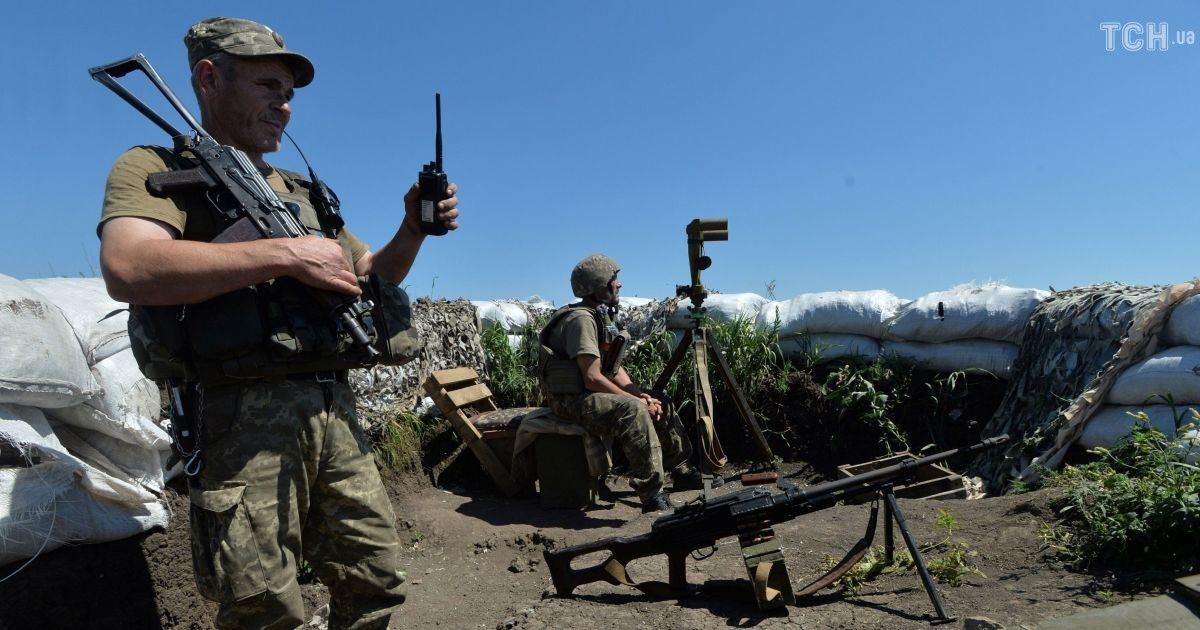 Ситуация на Донбассе: боевики притихли, раненых среди украинских военных нет