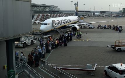 Ryanair повідомив про масштабне скасування рейсів