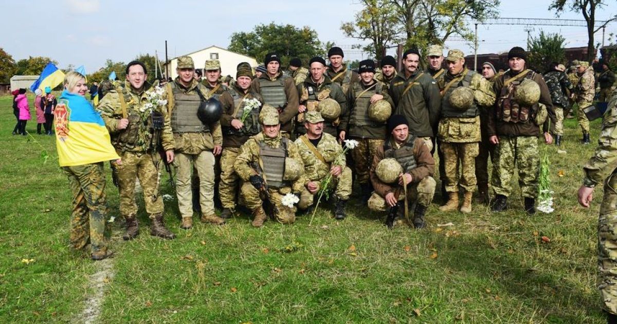 Бійці 28-ї бригади подякували журналістам ТСН за роботу на передовій