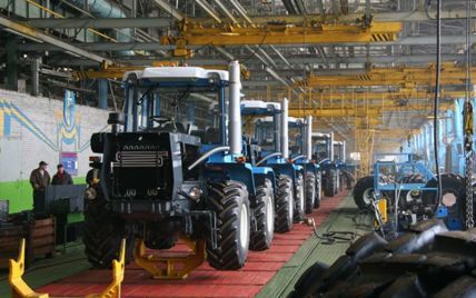 Директор Харьковского тракторного завода планировал перевезти оборудование в России