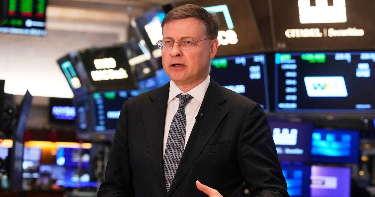 Єврокомісар з економічних питань Валдіс Домбровскіс