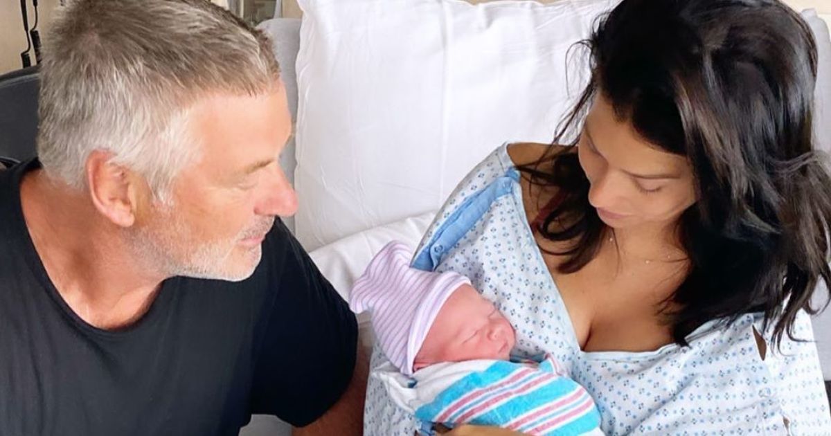 Хилария Болдуин