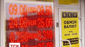 На "чорному ринку" долар продають по 22 гривні