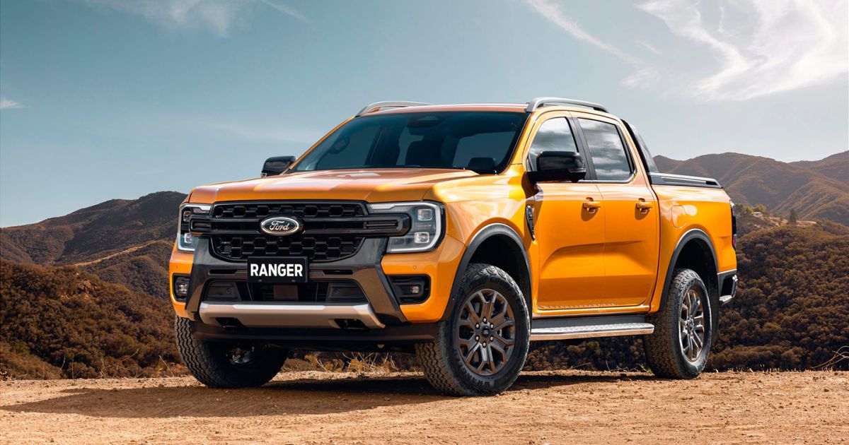 "Коробка" на десять передач та 254 кінських сили: Ford презентував потужний пікап