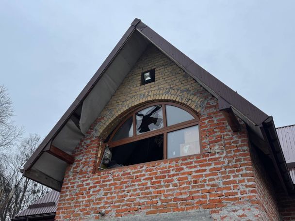 Разрушение в селе Подборцы, возле Винников, во Львовской области. / © facebook/Андрей Садовой