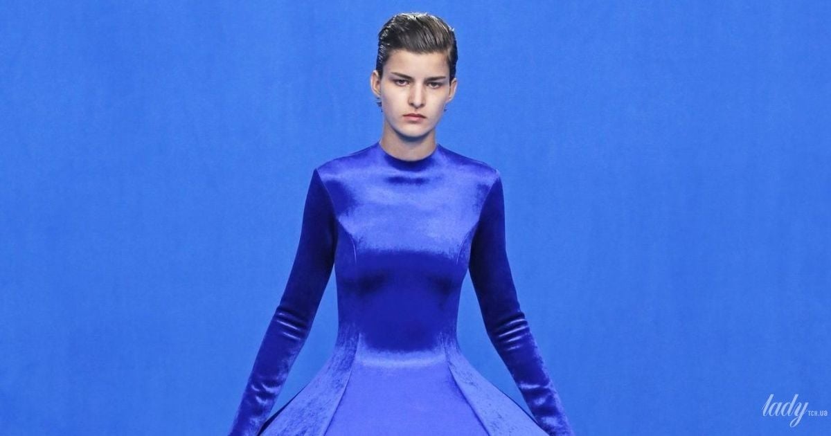 Коллекция Balenciaga прет-а-порте сезона весна-лето 2020