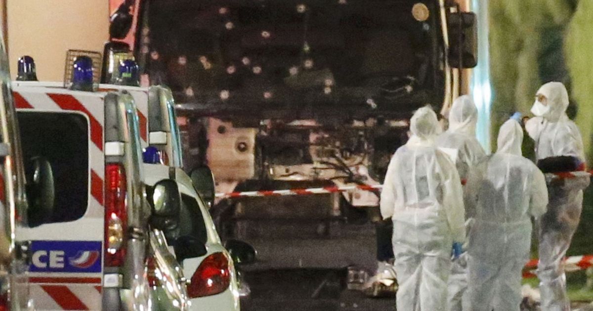 Це була бійня. Очевидці розповіли подробиці теракту в Ніцці