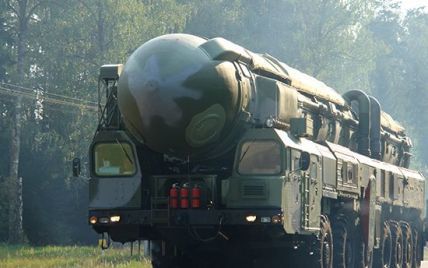В РФ похвалились пуском межконтинентальной баллистической ракеты "Тополь"