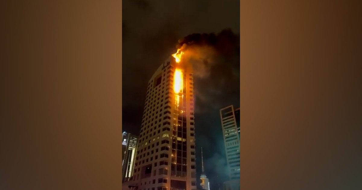 Удар по хмарочосу в Кувейті