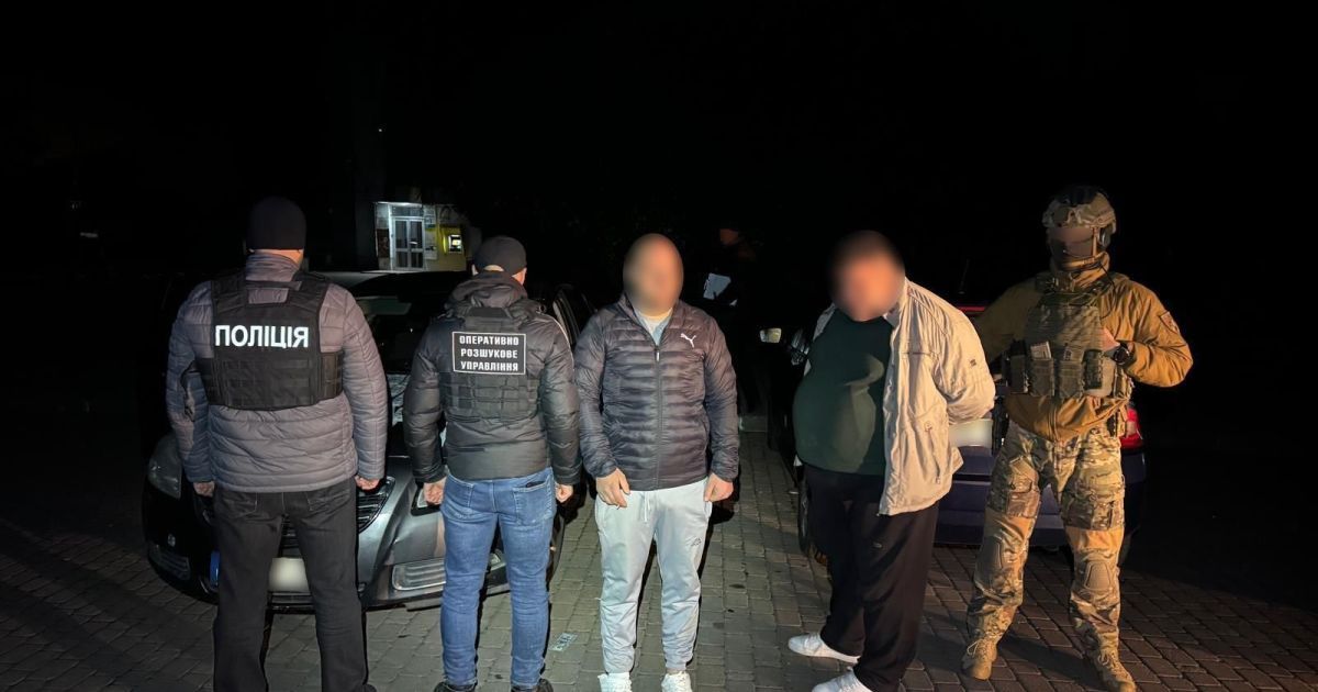 На Закарпатті затримали організаторів схеми переправлення ухилянтів через кордон