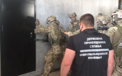 Везли из Европы и Турции и ни за что не платили: в Харькове прикрыли контрабандный логистический центр