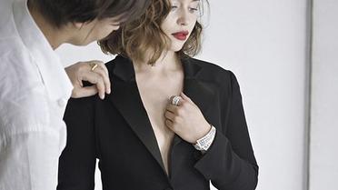 Емілія Кларк стала обличчям колекції Dior / © dior.com