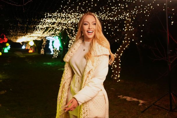 Оля Полякова