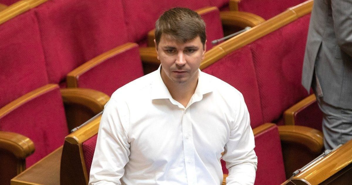 Пересадили із іншого авто: таксист, який віз перед смертю Полякова, змінив покази і визнав брехню
