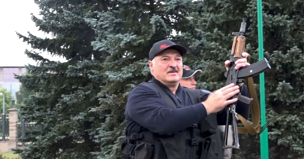 У МЗС Білорусі заявили, що Україна догоджає "модним трендам" відмовою визнавати легітимність Лукашенка