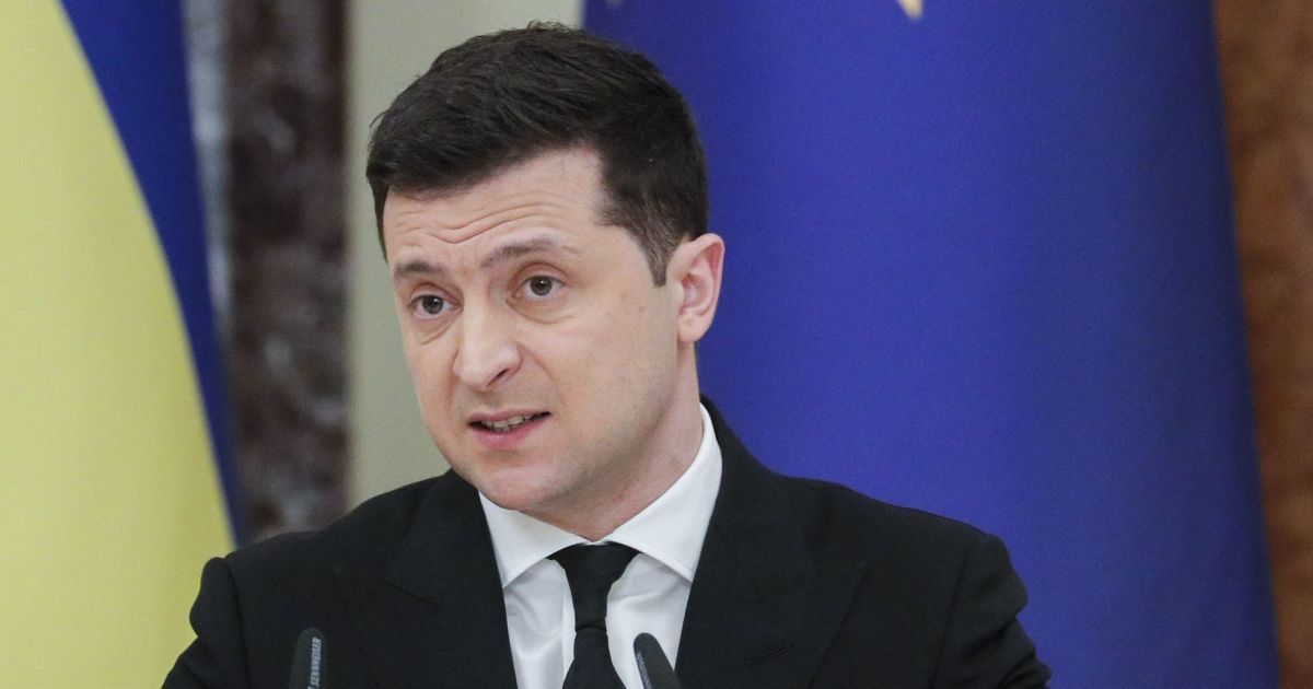 Професійна армія та 100 тисяч військових: Зеленський підписав указ про зміцнення обороноздатності
