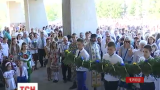 Хвилиною мовчання вшанували пам’ять загиблого в АТО Володимира Бузенка у рідній школі на Буковині