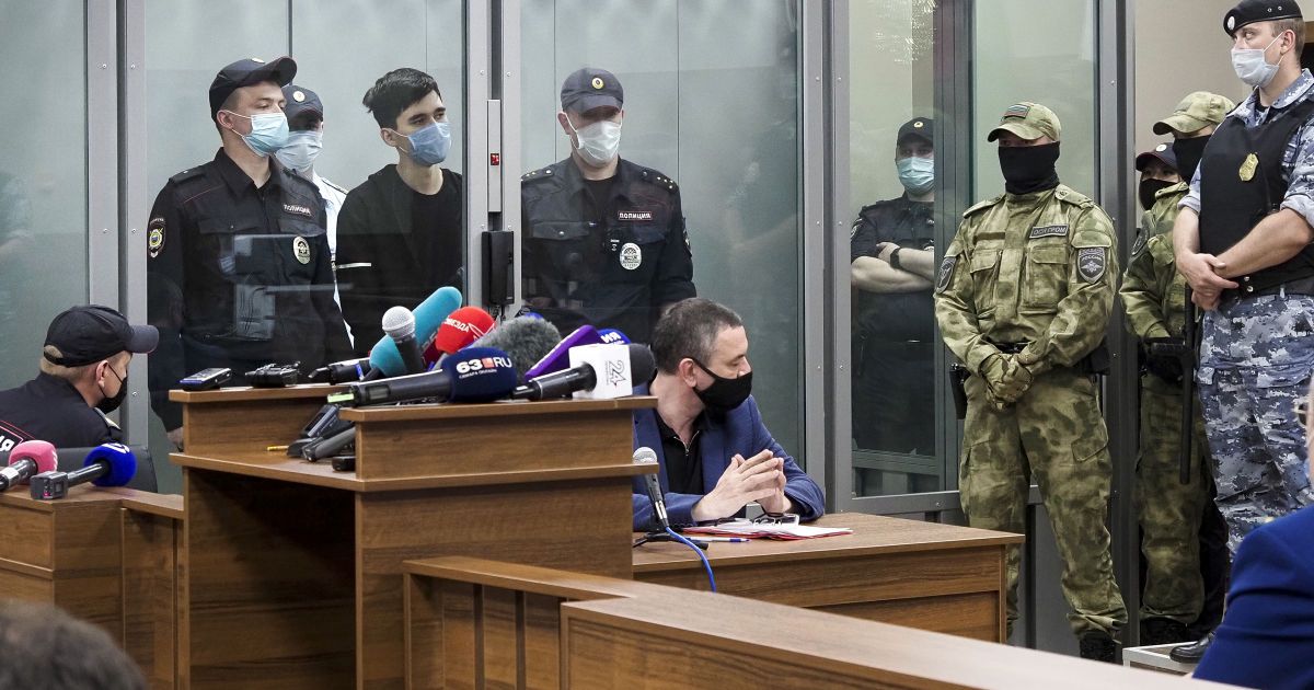 Ректорка інституту розповіла, що казанський стрілець пропонував однокурсникові вступити до секти