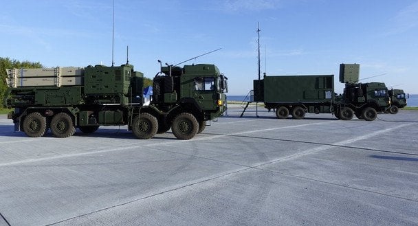 Сколько ЗРК IRIS-T и ракет можно закупить на 2,2 млрд евро по заключенному для Украины контракту
