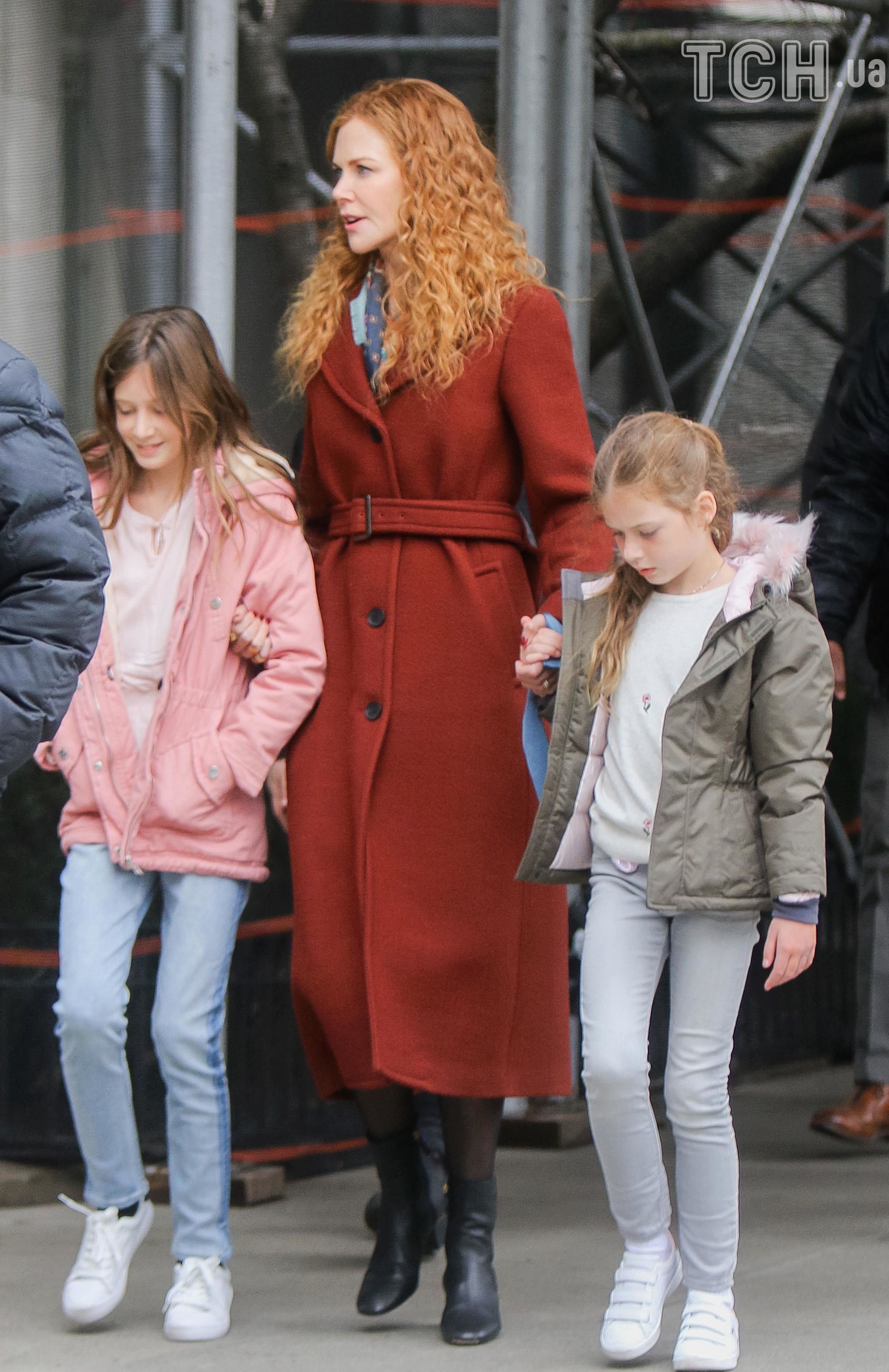 Nicole Kidman with her daughters / © Getty Images