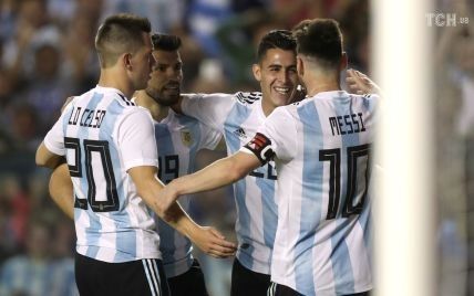 Хет-трик Мессі приніс Аргентині розгромну перемогу у контрольному спарингу