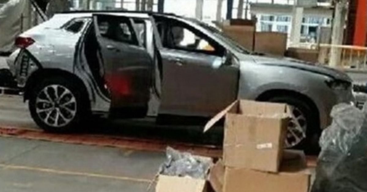 В Сети появились шпионские фото нового серийного кроссовера Haval