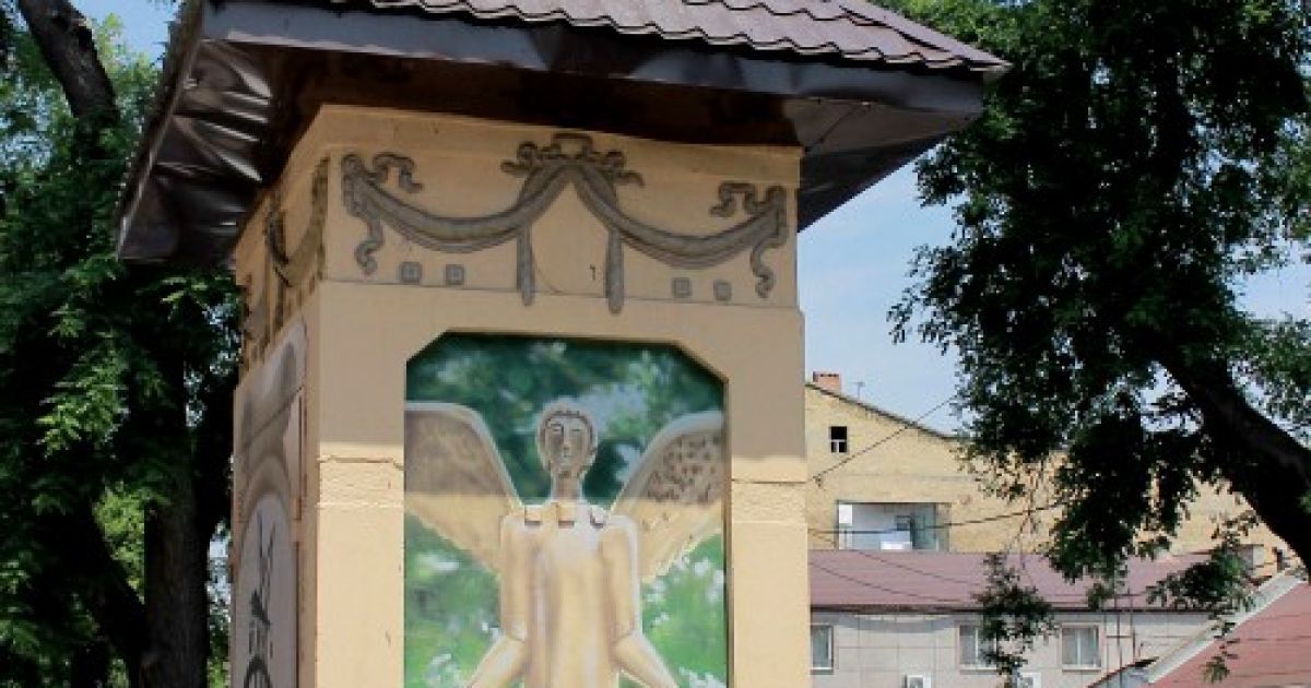 В Одессе разрисовали трансформаторные будки / © 048.ua