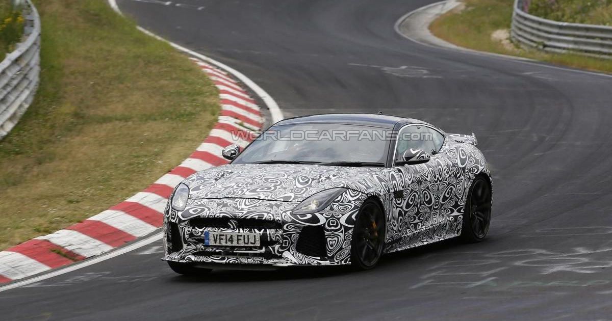 Jaguar вывел на тесты "заряженную" версию F-Type