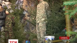 Рождественский вертеп в Тернополе дополнили военной атрибутикой