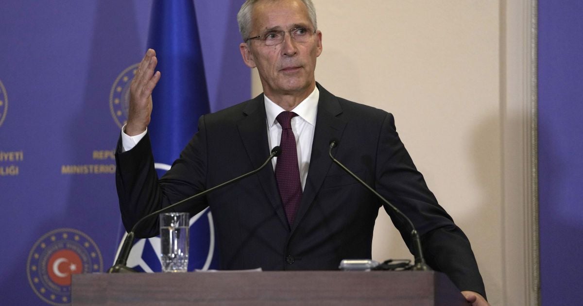 В НАТО отреагировали на подрыв Каховской ГЭС