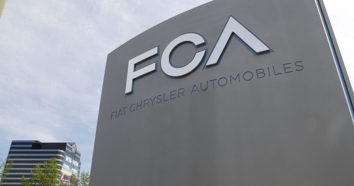 Chrysler отзовет более миллиона "вредных" автомобилей