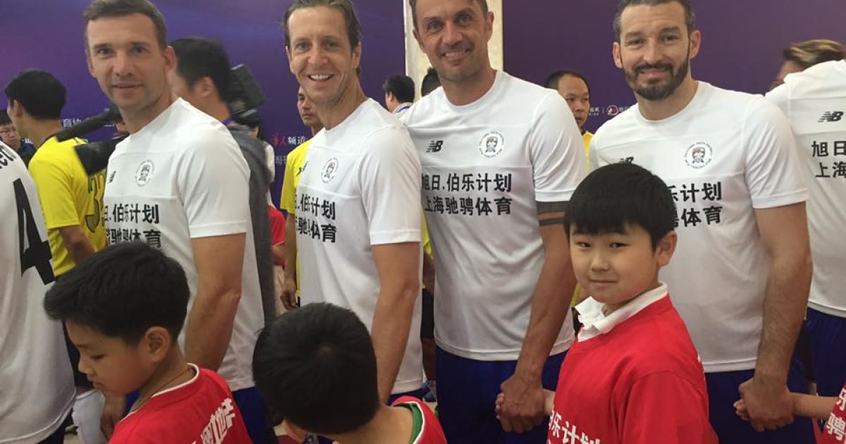 Шевченко с экс-партнерами по "Милану"