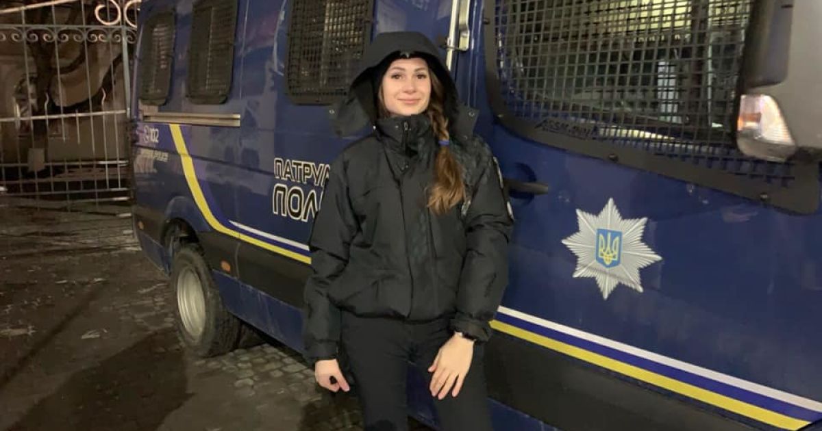 патрульні нг_1 / © facebook.com/Патрульна-поліція-України