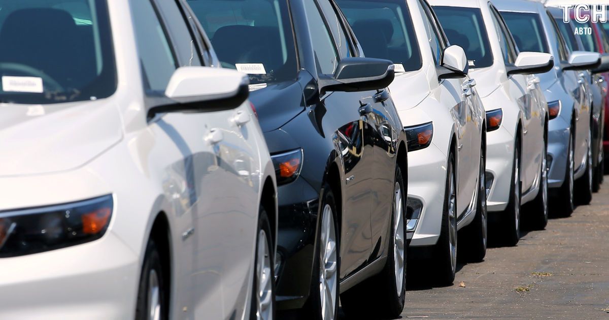 Импортеры будут бороться за упрощение регистрации автомобилей