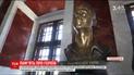 У Збаразькому замку встановили бронзові погруддя наймолодшим героям Небесної Сотні